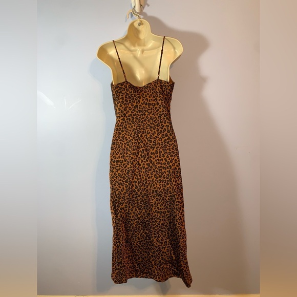 Good American cowl neck drape Leopard Print Satin Slip Dress Spaghetti straps 2 - Picture 7 of 9